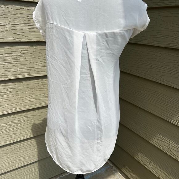 STUDIO Y women’s M sleeveless white top with black lace - Picture 4 of 8